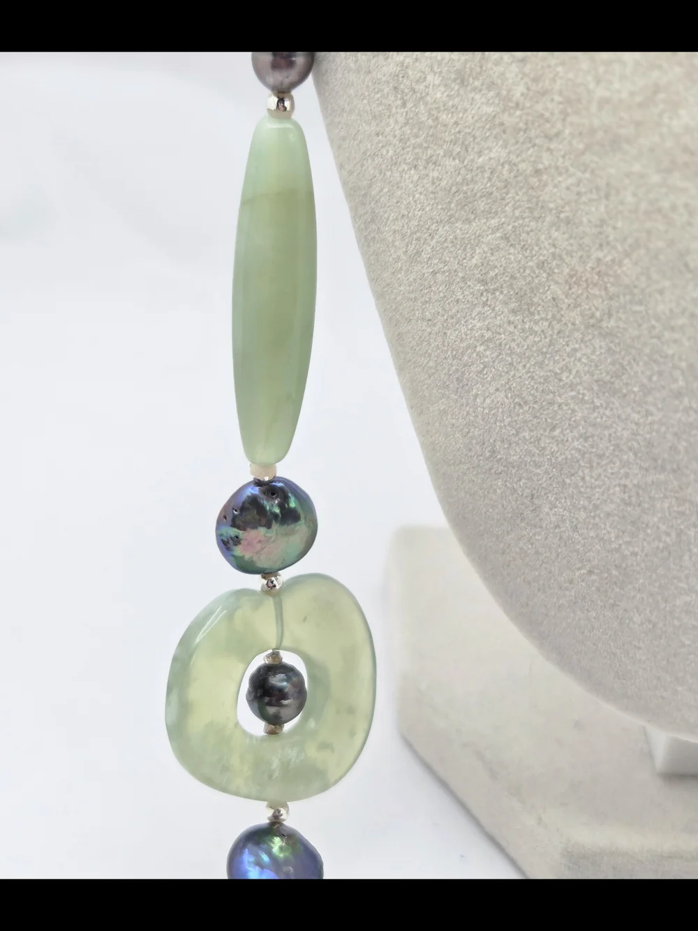 Green Jade & Peacock Cultured Freshwater Pearl Station Necklace 28